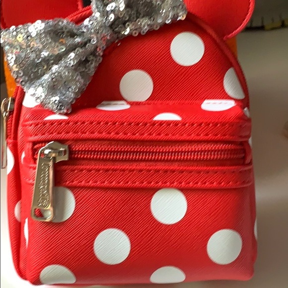 Disney Minnie Polkadot Wristlet Red and white - Picture 3 of 5